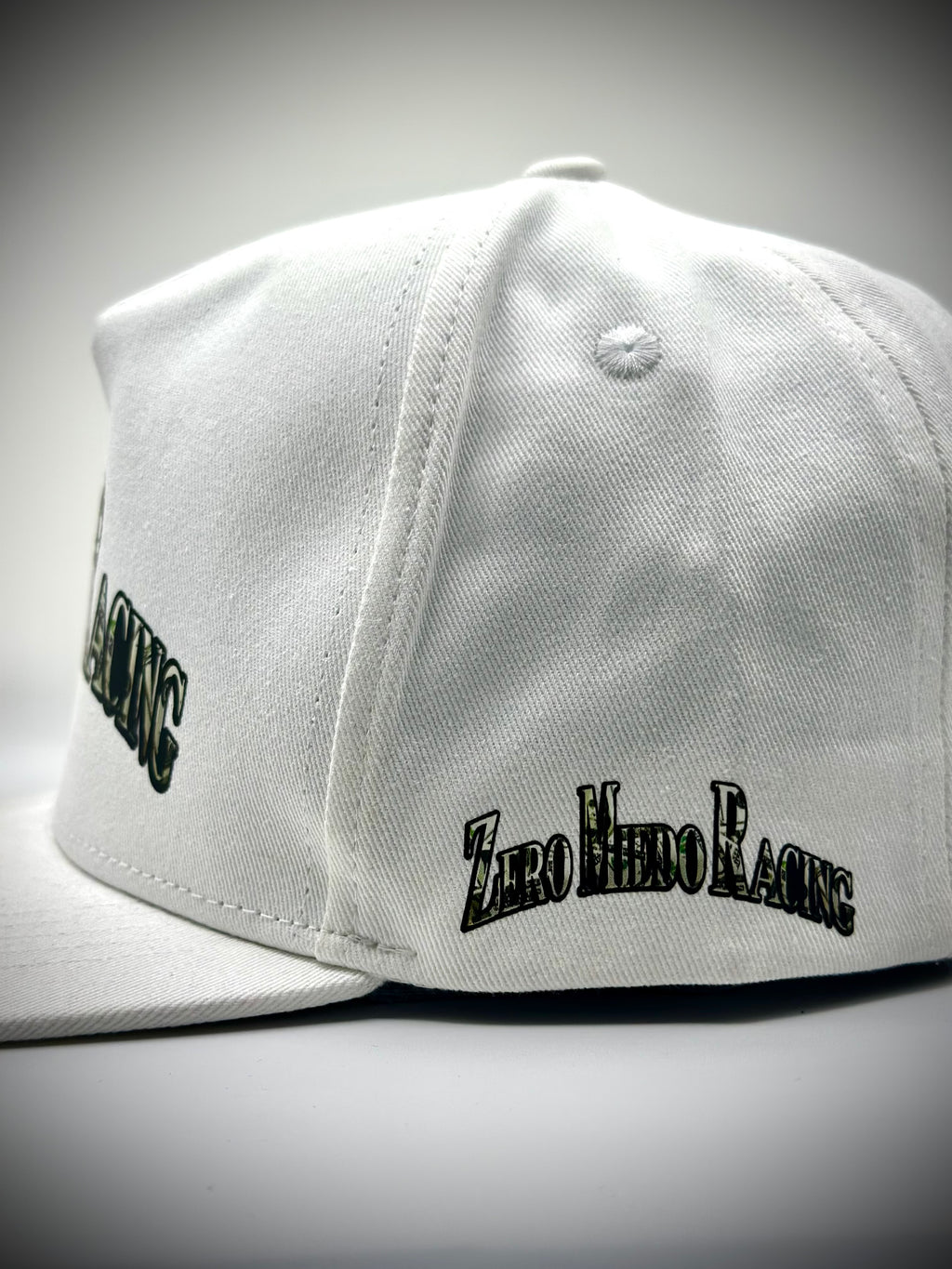 ZeroMiedoRacing White Hat